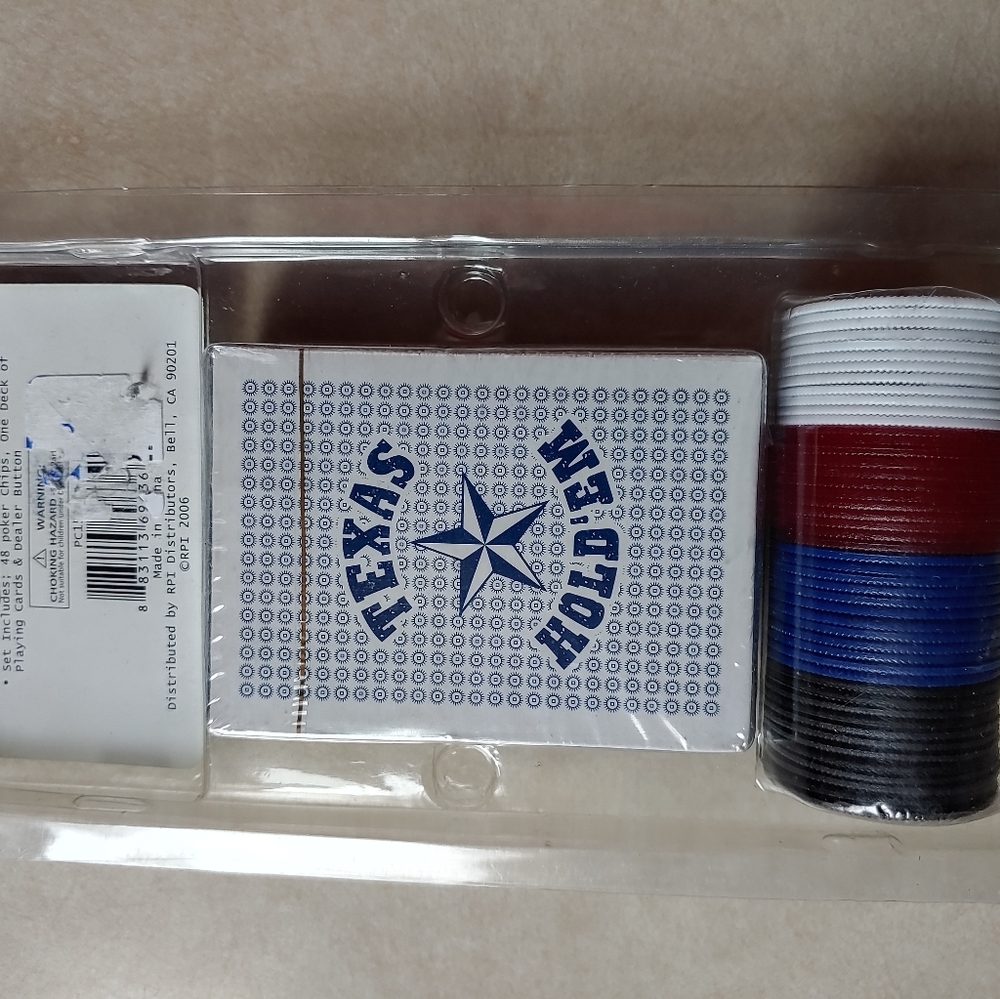 Poker Set - Picture 4 of 5